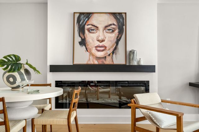 230 Friend Street 7, Boston, MA 02114