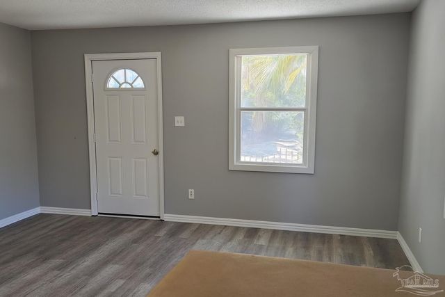 510 N G St, Pensacola, FL 32501