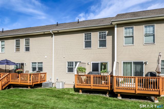 15 Scuppo Road 502, Danbury, CT 06811