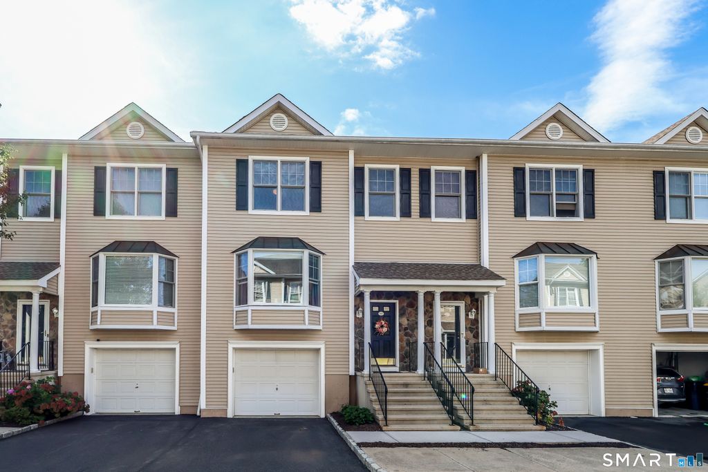 15 Scuppo Road 502, Danbury, CT 06811