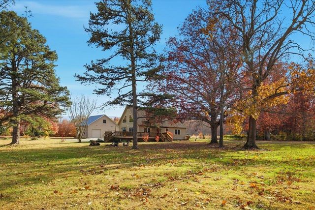 69 ALLENTOWN LN, Stuarts Draft, VA 24477