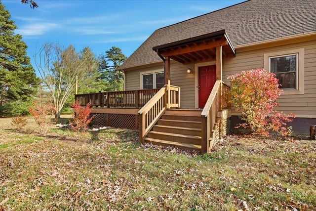 69 ALLENTOWN LN, Stuarts Draft, VA 24477