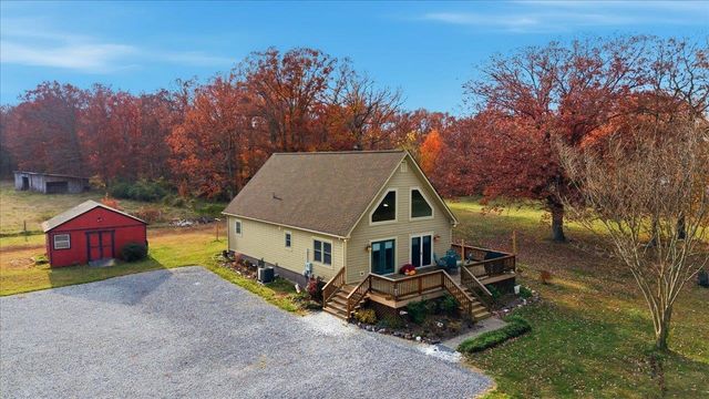 69 ALLENTOWN LN, Stuarts Draft, VA 24477