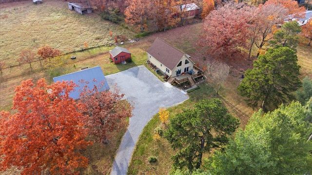 69 ALLENTOWN LN, Stuarts Draft, VA 24477