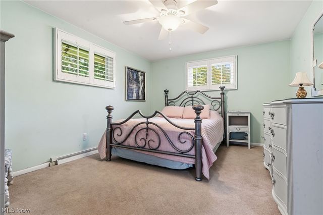 2033 Clearview Street NE, Massillon, OH 44646