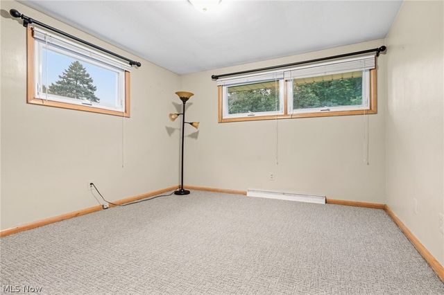 2033 Clearview Street NE, Massillon, OH 44646