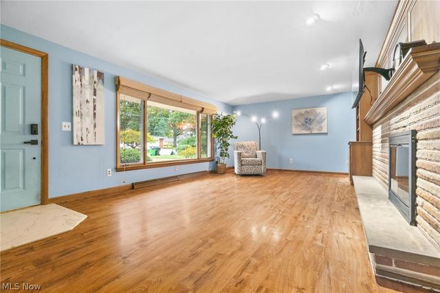 2033 Clearview Street NE, Massillon, OH 44646