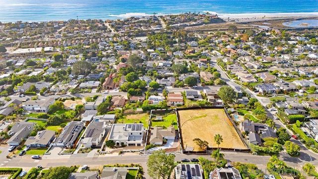 601 N Granados, Solana Beach, CA 92075