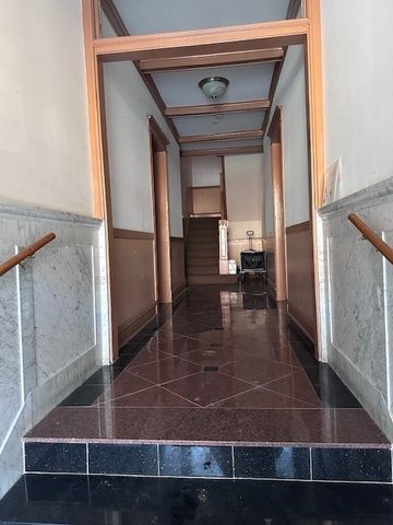 Address unavailable.