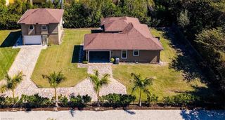 1386 Rosemary LN, Naples, FL 34103