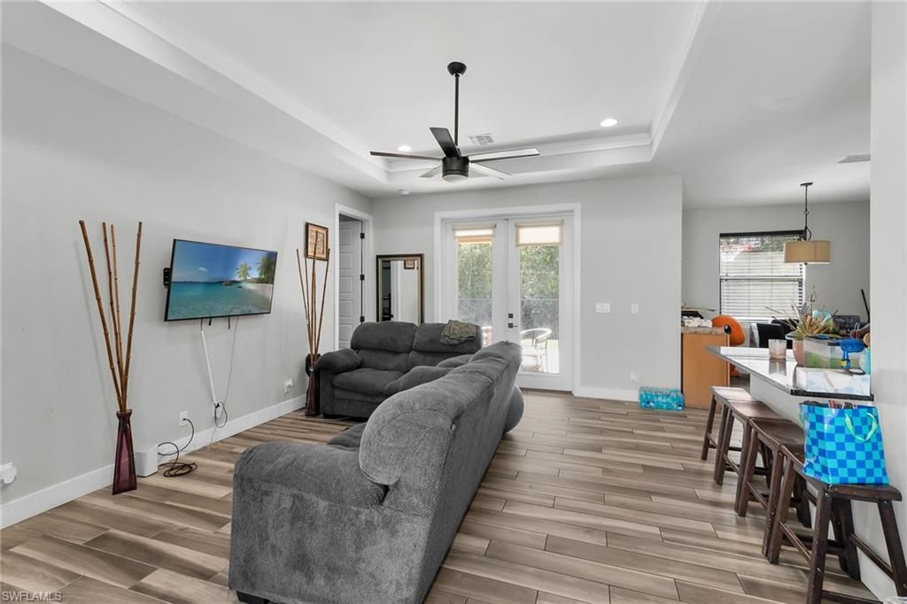 1386 Rosemary LN, NAPLES, FL 34103 — photo 4