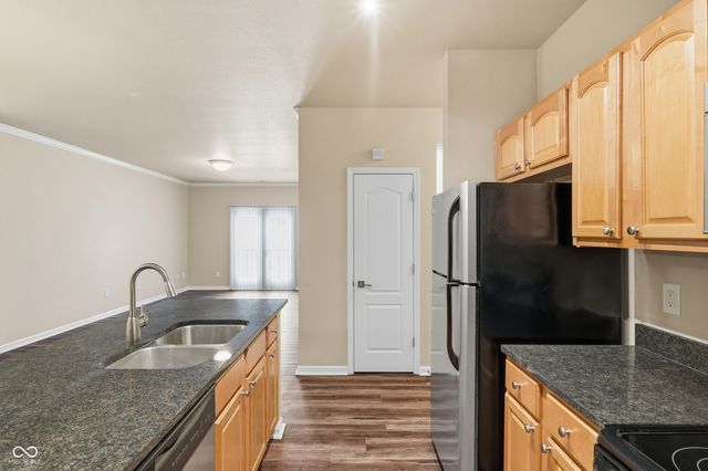 12833 Tradd Street 2A, Carmel, IN 46032