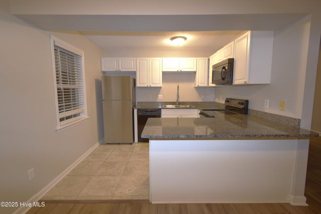 108 Stepping Stone Trail, Jacksonville, NC 28546