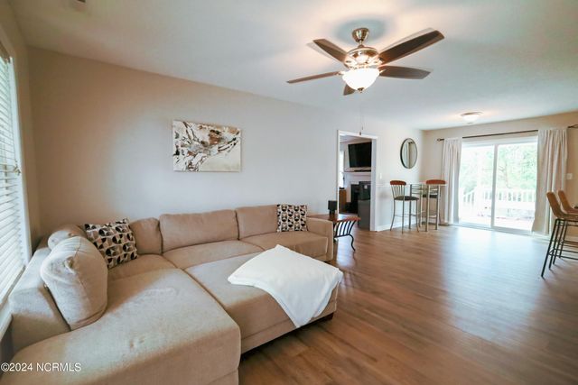 108 Stepping Stone Trail, Jacksonville, NC 28546