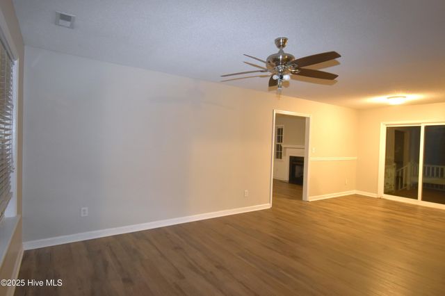 108 Stepping Stone Trail, Jacksonville, NC 28546