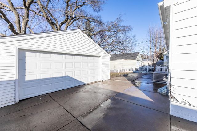 2139 Highland Place, Columbia Heights, MN 55421