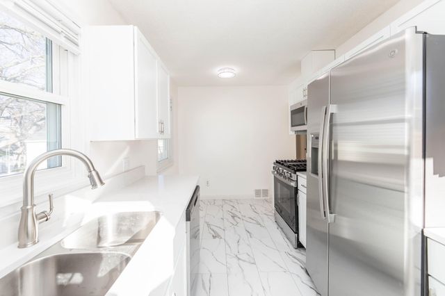 2139 Highland Place, Columbia Heights, MN 55421