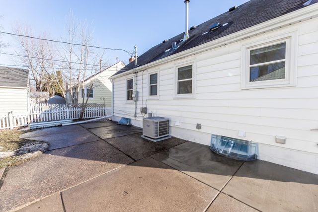 2139 Highland Place, Columbia Heights, MN 55421