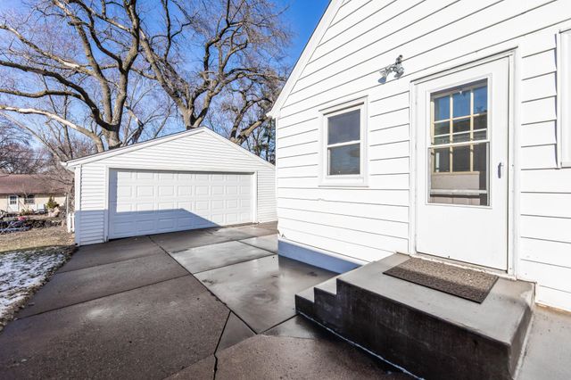 2139 Highland Place, Columbia Heights, MN 55421