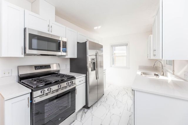 2139 Highland Place, Columbia Heights, MN 55421