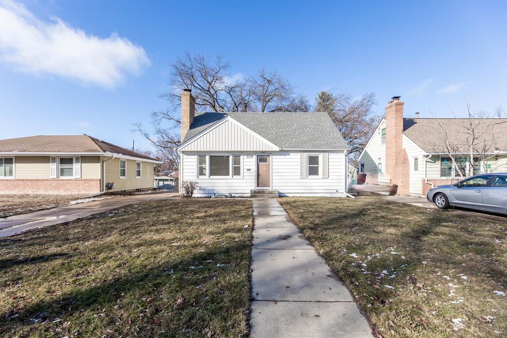 2139 Highland Place, Columbia Heights, MN 55421