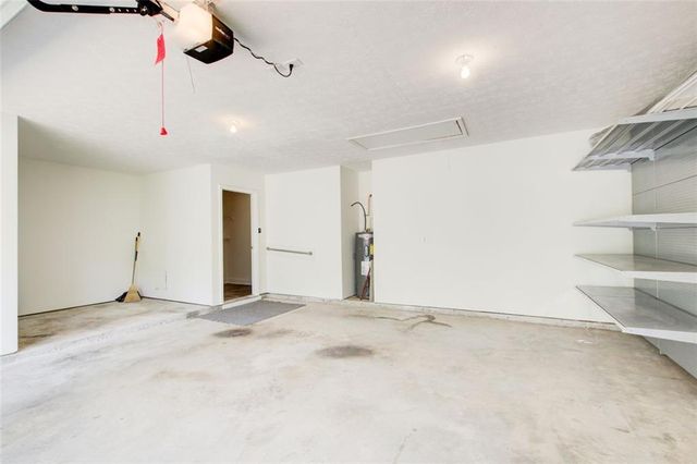 221 Glenview Trail, Griffin, GA 30224