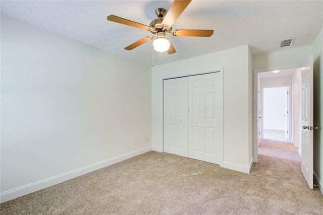 221 Glenview Trail, Griffin, GA 30224