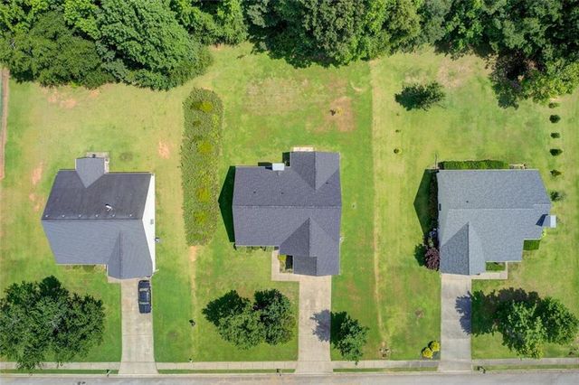 221 Glenview Trail, Griffin, GA 30224