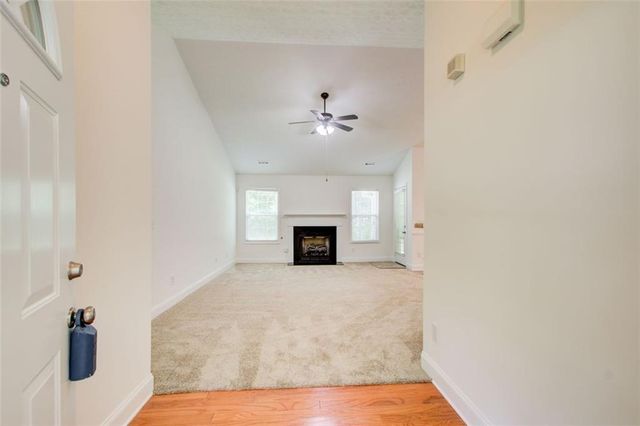 221 Glenview Trail, Griffin, GA 30224