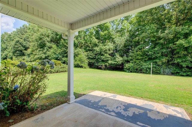 221 Glenview Trail, Griffin, GA 30224