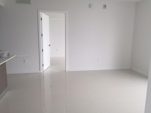 5252 NW 85th Ave 801, Doral, FL 33166