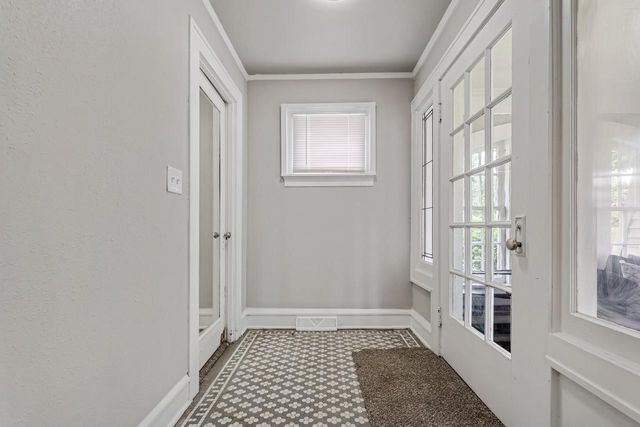 3713 N 15th STREET, Milwaukee, WI 53206