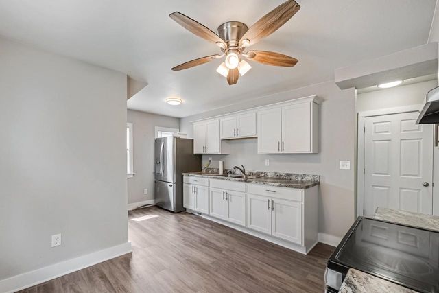 3713 N 15th STREET, Milwaukee, WI 53206