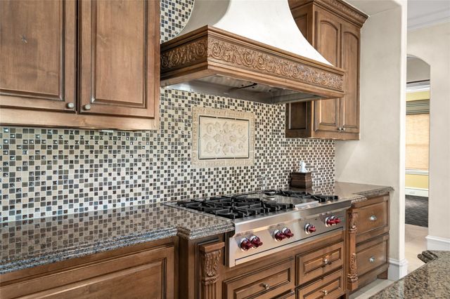 3511 Avignon Court, Houston, TX 77082