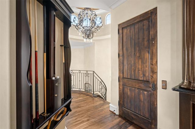 3511 Avignon Court, Houston, TX 77082