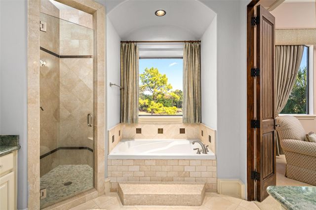 3511 Avignon Court, Houston, TX 77082