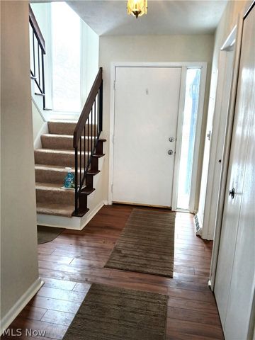 940 Trimble Place, Sagamore Hills, OH 44067