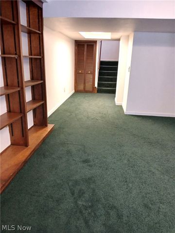 940 Trimble Place, Sagamore Hills, OH 44067