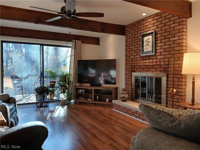 940 Trimble Place, Sagamore Hills, OH 44067