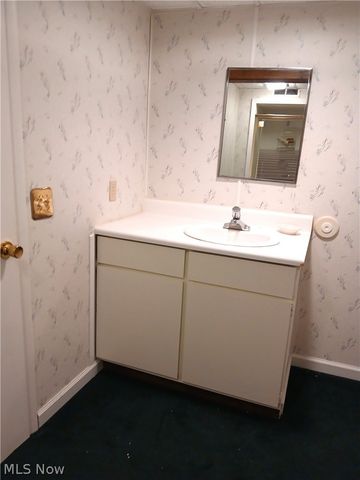 940 Trimble Place, Sagamore Hills, OH 44067