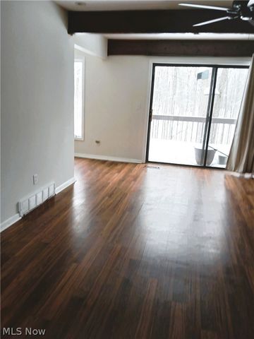 940 Trimble Place, Sagamore Hills, OH 44067