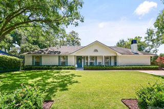 152 Kenilworth Pkwy, Baton Rouge, LA 70808