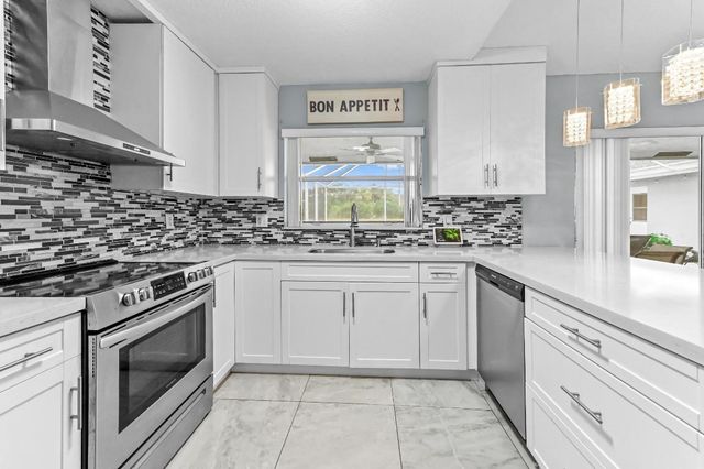 6296 Terra Rosa Circle, Boynton Beach, FL 33472