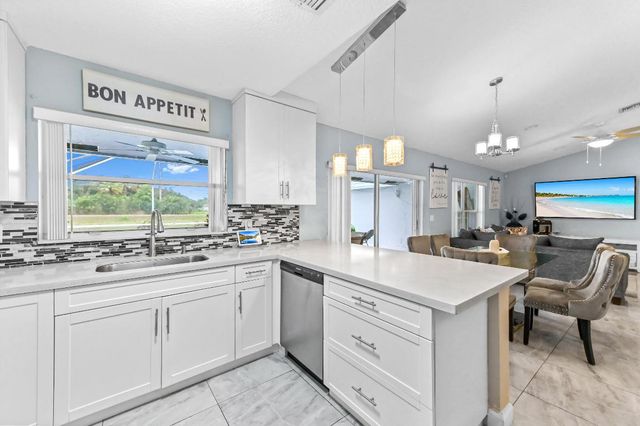 6296 Terra Rosa Circle, Boynton Beach, FL 33472