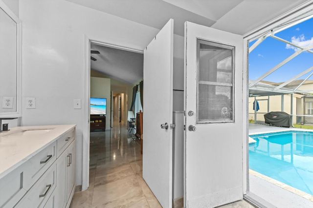 6296 Terra Rosa Circle, Boynton Beach, FL 33472