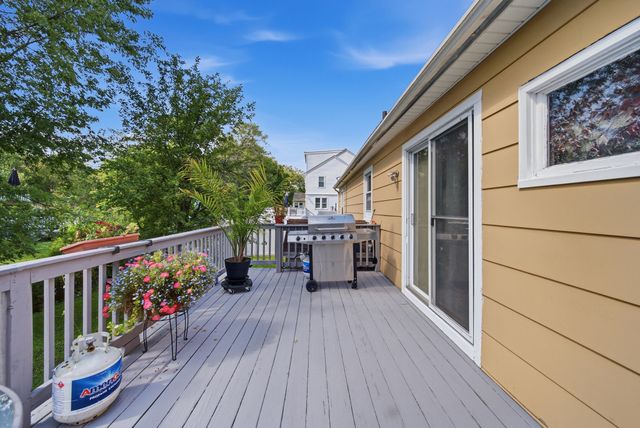 120 Leroy Ave, Lawrence, MA 01841