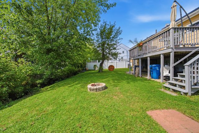 120 Leroy Ave, Lawrence, MA 01841