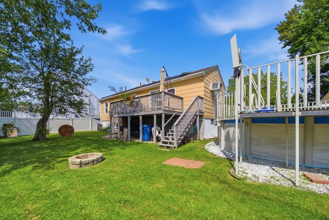 120 Leroy Ave, Lawrence, MA 01841