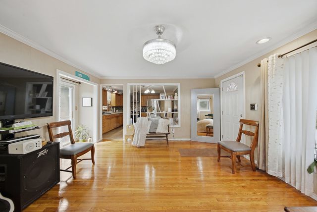 120 Leroy Ave, Lawrence, MA 01841