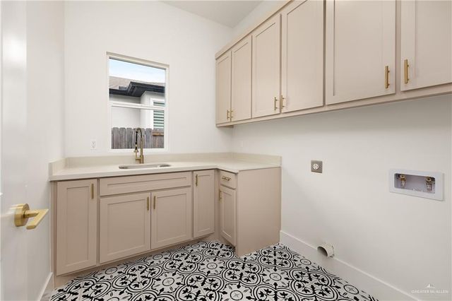 2502 Viola Street, Mission, TX 78574